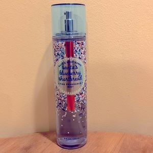 Bath and Body Works Santa’s Blueberry Shortbread